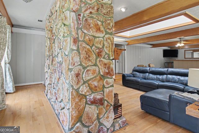 515 Golf View Drive, Peachtree City, GA 30269