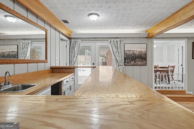 515 Golf View Drive, Peachtree City, GA 30269