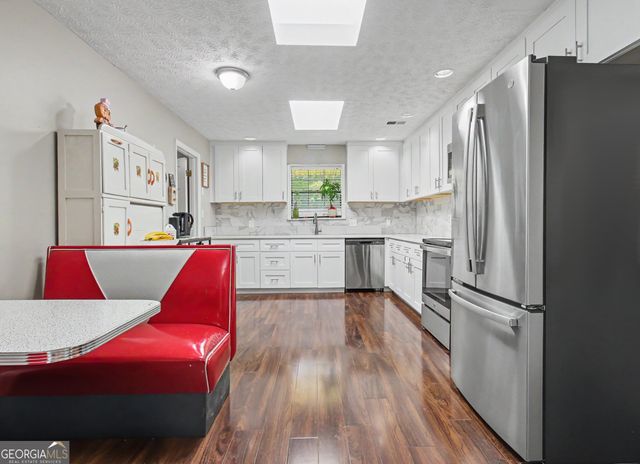 515 Golf View Drive, Peachtree City, GA 30269