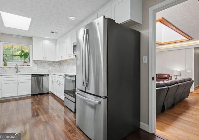 515 Golf View Drive, Peachtree City, GA 30269
