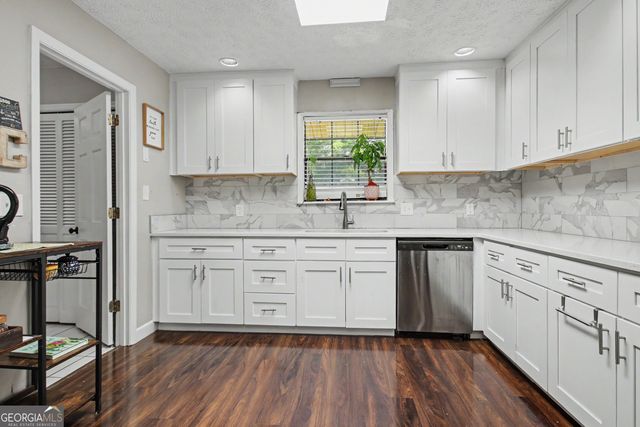 515 Golf View Drive, Peachtree City, GA 30269