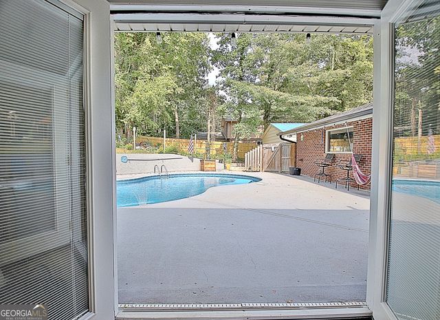 515 Golf View Drive, Peachtree City, GA 30269