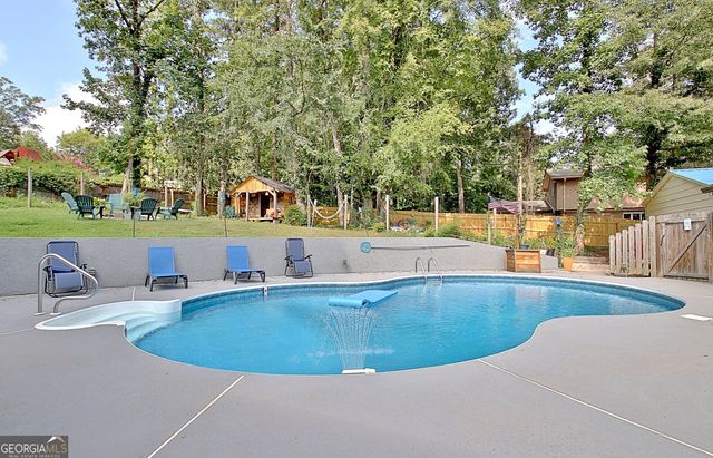 515 Golf View Drive, Peachtree City, GA 30269