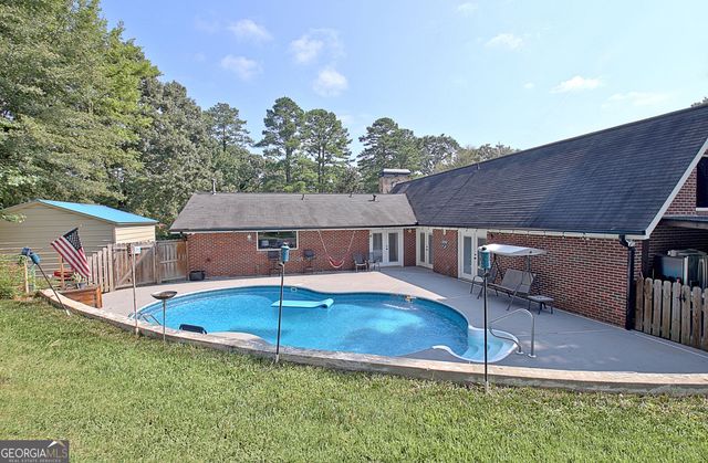 515 Golf View Drive, Peachtree City, GA 30269