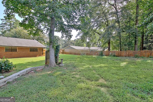 515 Golf View Drive, Peachtree City, GA 30269