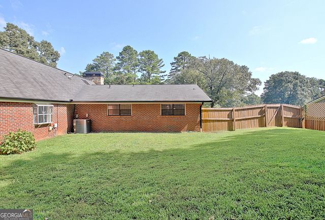 515 Golf View Drive, Peachtree City, GA 30269