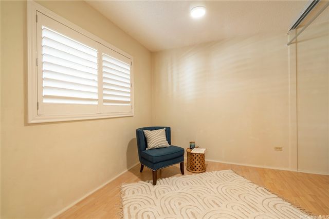 1080 Ala Napunani Street 108, Honolulu, HI 96818