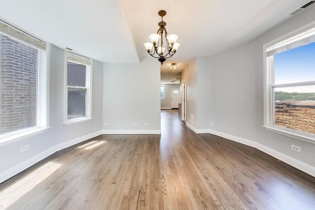 4408 S Michigan Avenue, Chicago, IL 60653