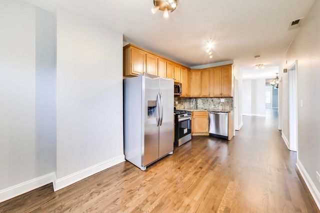 4408 S Michigan Avenue, Chicago, IL 60653