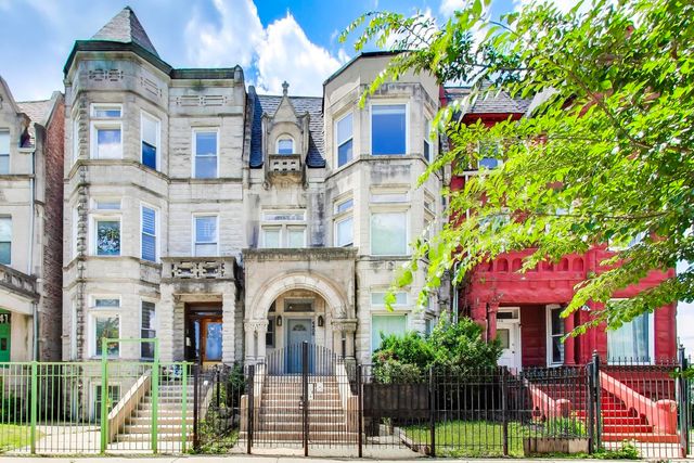4408 S Michigan Avenue, Chicago, IL 60653