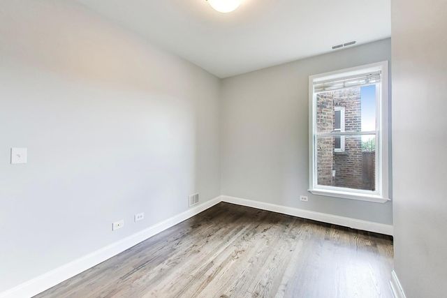 4408 S Michigan Avenue, Chicago, IL 60653