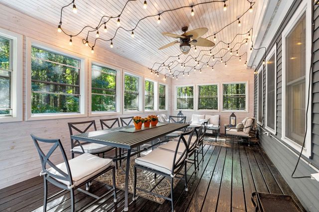 370 FW Hartford Drive, Portsmouth, NH 03801