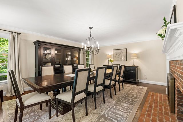 370 FW Hartford Drive, Portsmouth, NH 03801