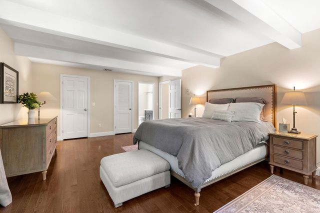 370 FW Hartford Drive, Portsmouth, NH 03801