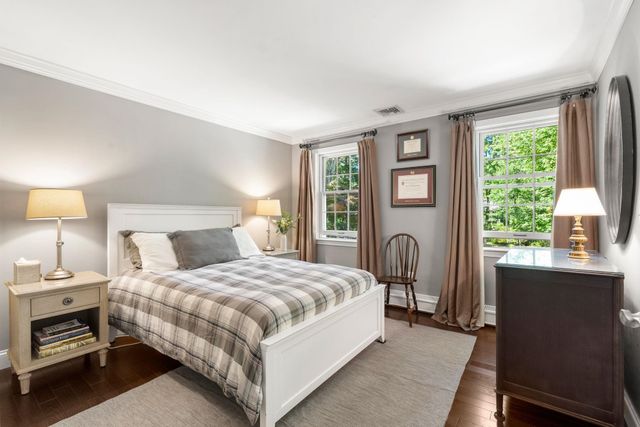 370 FW Hartford Drive, Portsmouth, NH 03801