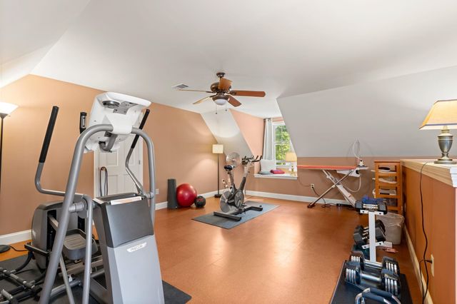 370 FW Hartford Drive, Portsmouth, NH 03801