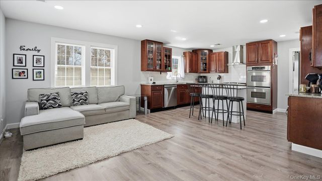 130 Beaver Dam Road, Brookhaven, NY 11719