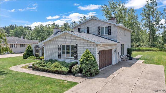 32 Brookedge Road, Cheektowaga, NY 14043