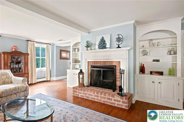 2505 Black River Road, Bethlehem City, PA 18015