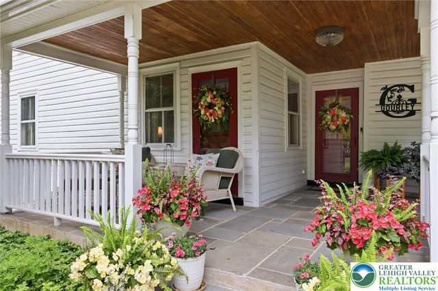2505 Black River Road, Bethlehem City, PA 18015