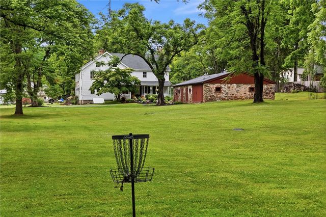2505 Black River Road, Bethlehem City, PA 18015