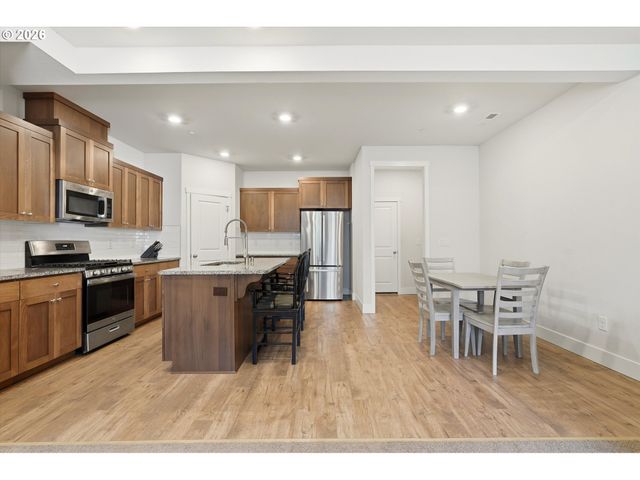 6908 Ne 16TH Ave, Vancouver, WA 98665