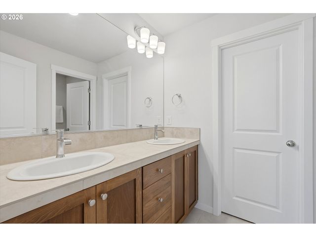 6908 Ne 16TH Ave, Vancouver, WA 98665