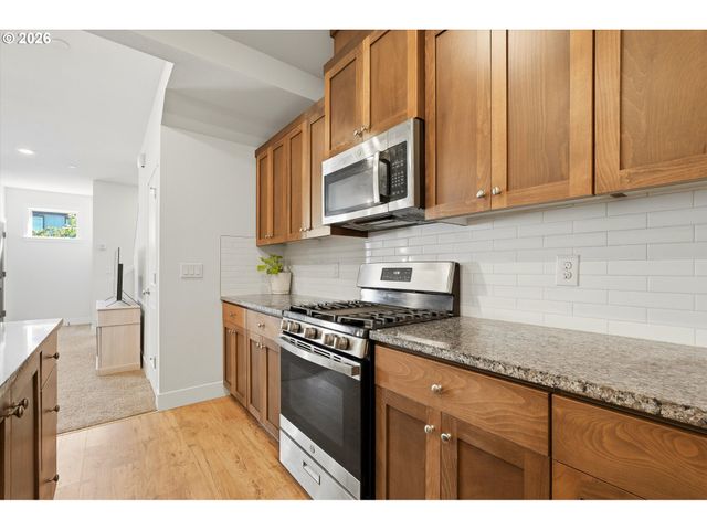6908 Ne 16TH Ave, Vancouver, WA 98665