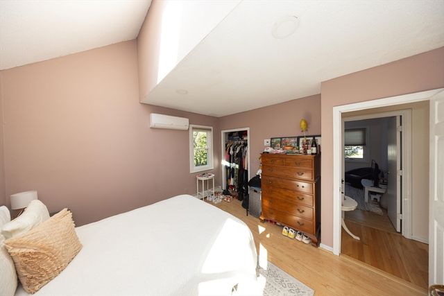 7 Elgin, Warwick, RI 02889