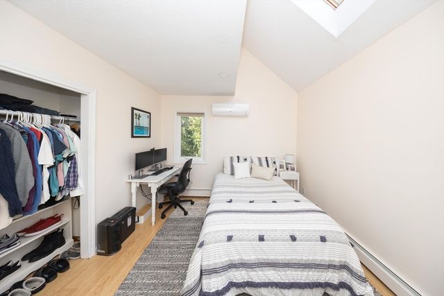 7 Elgin, Warwick, RI 02889