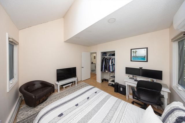 7 Elgin, Warwick, RI 02889