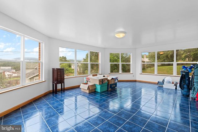 5418 5TH AVE, Altoona, PA 16602