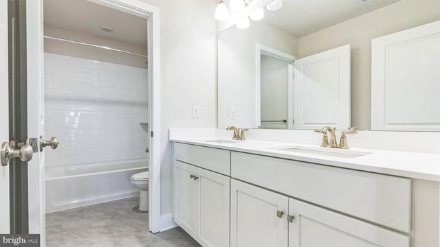 12 HENRY RD, Marmora, NJ 08223