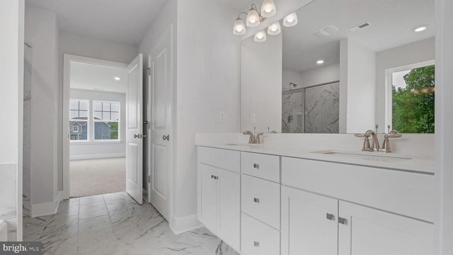 12 HENRY RD, Marmora, NJ 08223