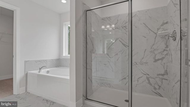 12 HENRY RD, Marmora, NJ 08223