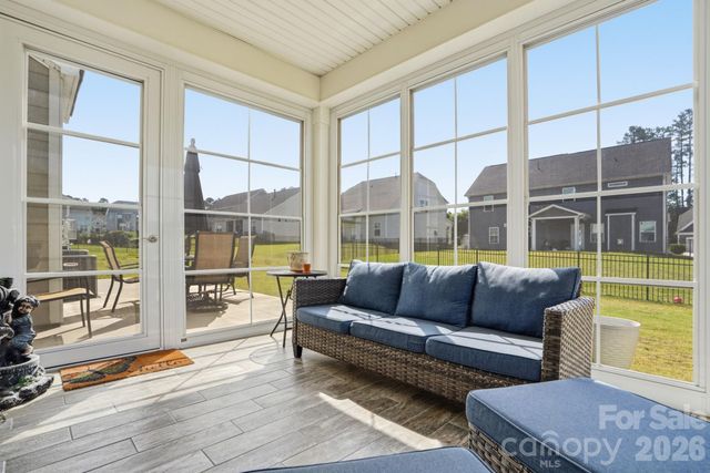 7924 Creek Park Drive, Denver, NC 28037