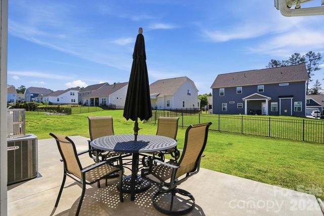 7924 Creek Park Drive, Denver, NC 28037