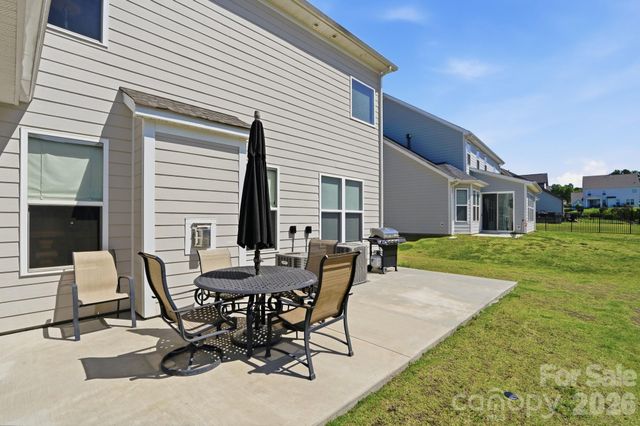7924 Creek Park Drive, Denver, NC 28037