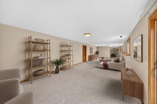 524 10th Avenue SE, Byron, MN 55920