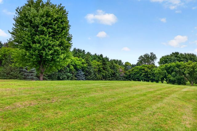524 10th Avenue SE, Byron, MN 55920