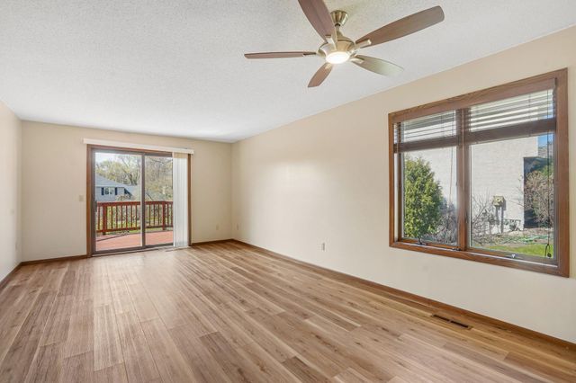 8912 Vincent Place, Bloomington, MN 55431