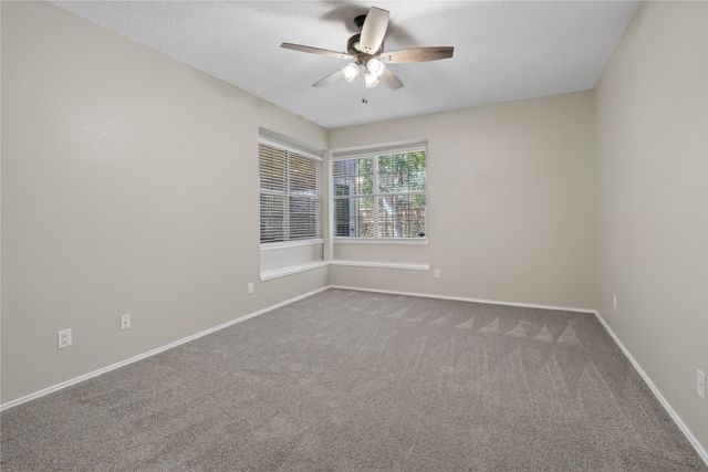 2201 W Brooklake Street, Denton, TX 76207