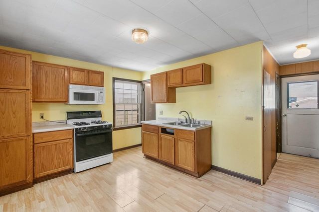 426 Monroe Street, Sauk City, WI 53583