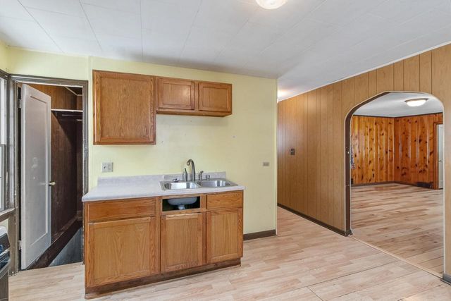 426 Monroe Street, Sauk City, WI 53583