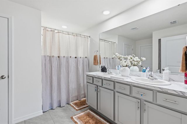 11369 SE 67TH CIRCLE, Belleview, FL 34420