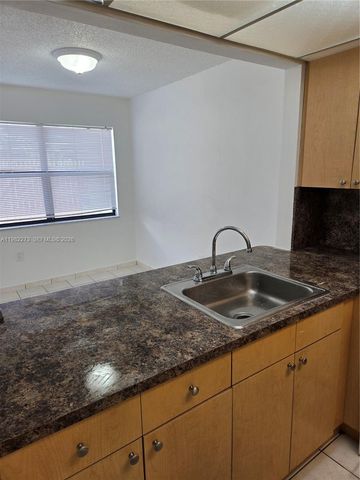 14835 SW 80th St 103-6, Miami, FL 33193