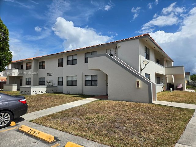 14835 SW 80th St 103-6, Miami, FL 33193