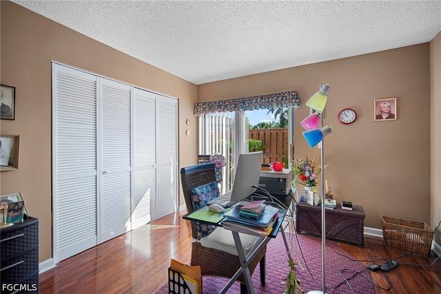 5272 Cedarbend DR 1, Fort Myers, FL 33919