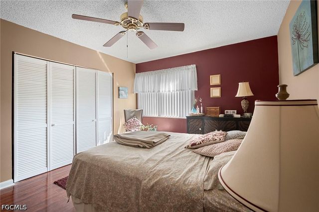 5272 Cedarbend DR 1, Fort Myers, FL 33919