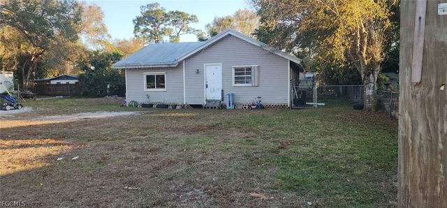 365 Clark ST, North Fort Myers, FL 33903